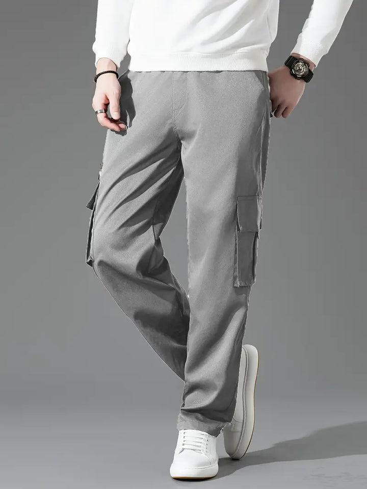 Loose-Fit Cargo Pants
