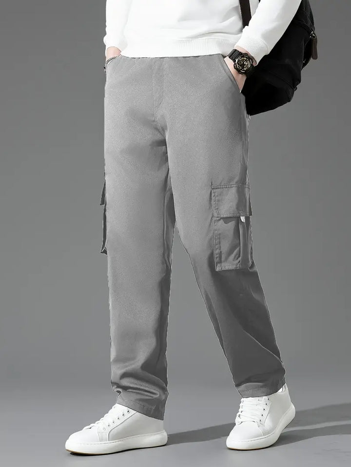 Loose-Fit Cargo Pants