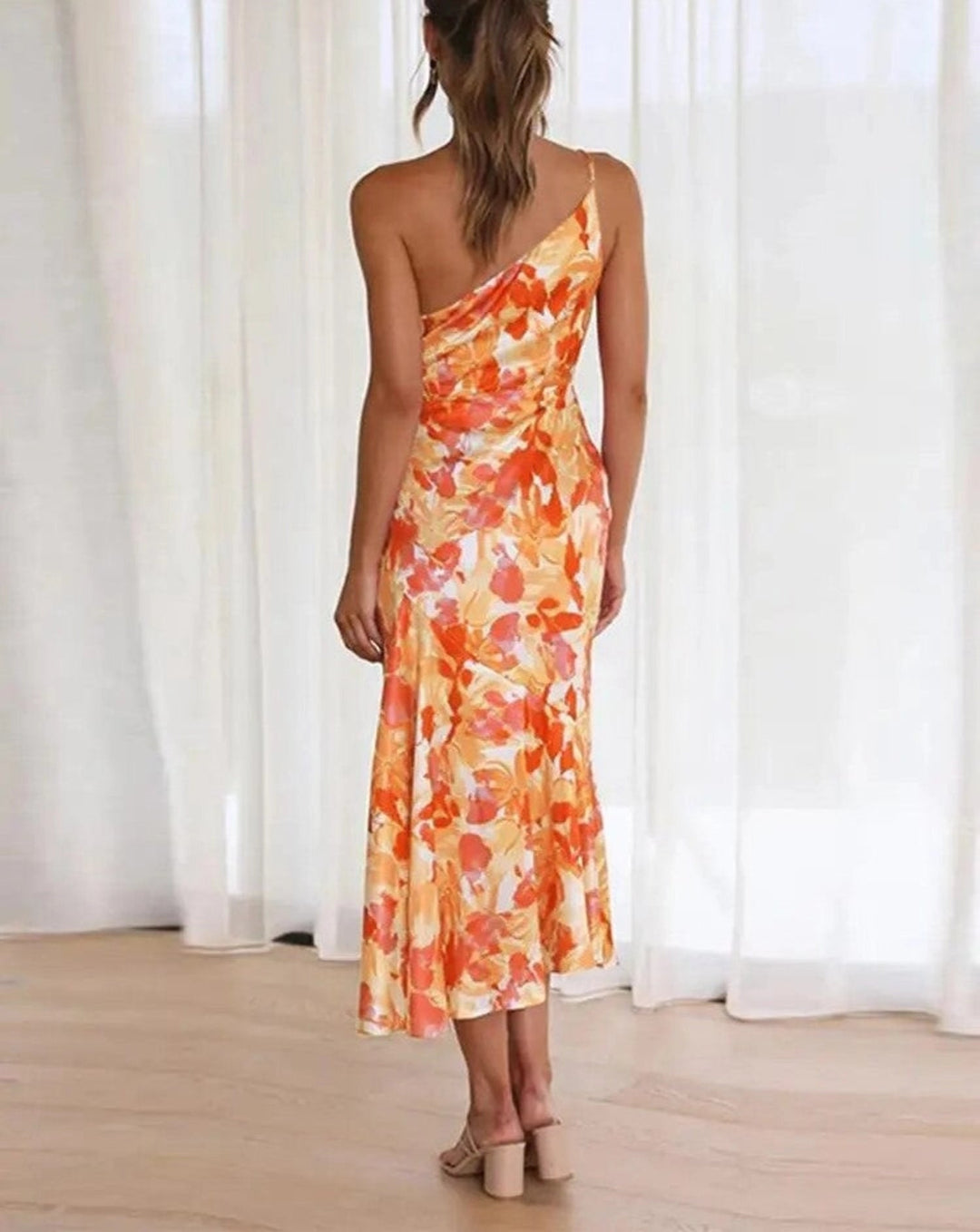 SIENNA - ASYMMETRIC MAXI DRESS WITH FLORAL PATTERN