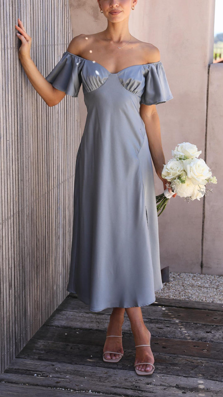 Nalani - Off-shoulder maxi dress with butterfly sleeves