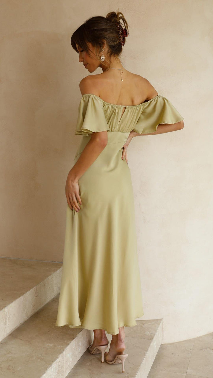 Nalani - Off-shoulder maxi dress with butterfly sleeves