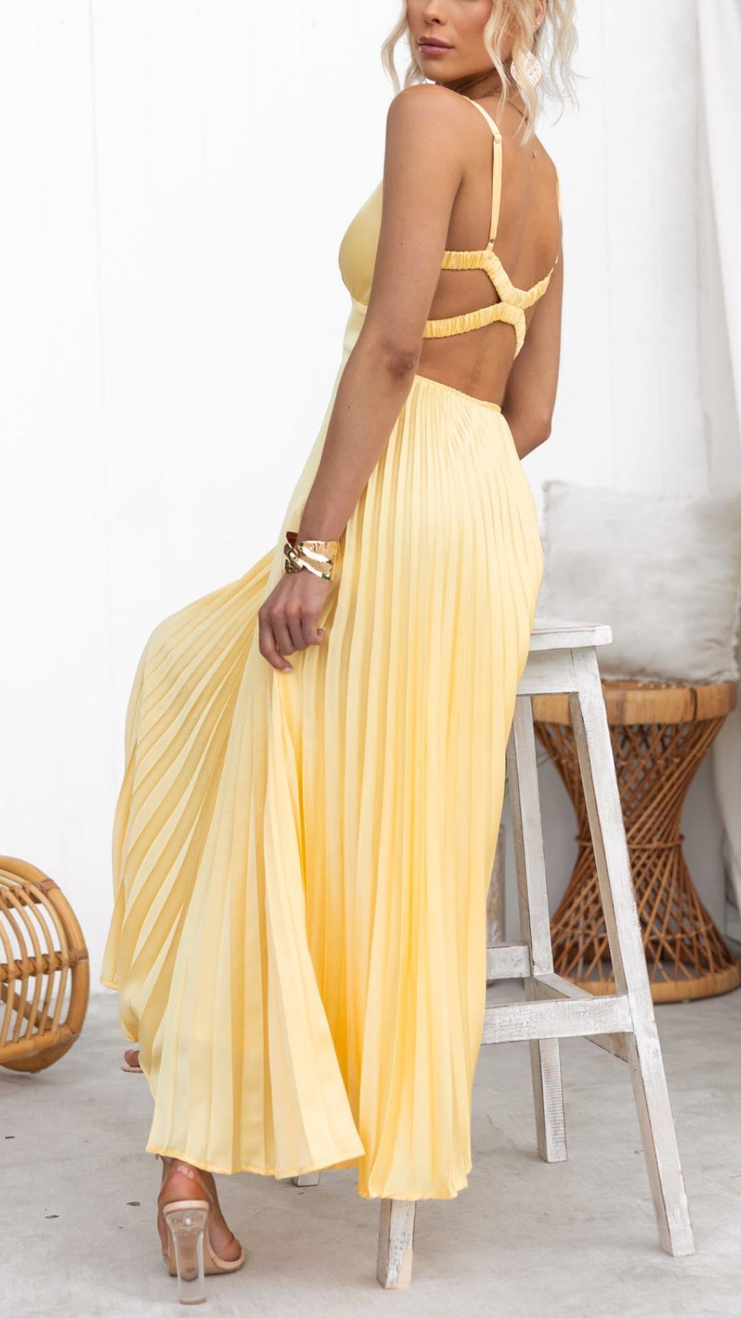 ABA - YELLOW PLEATED V-NECK MAXI DRESS
