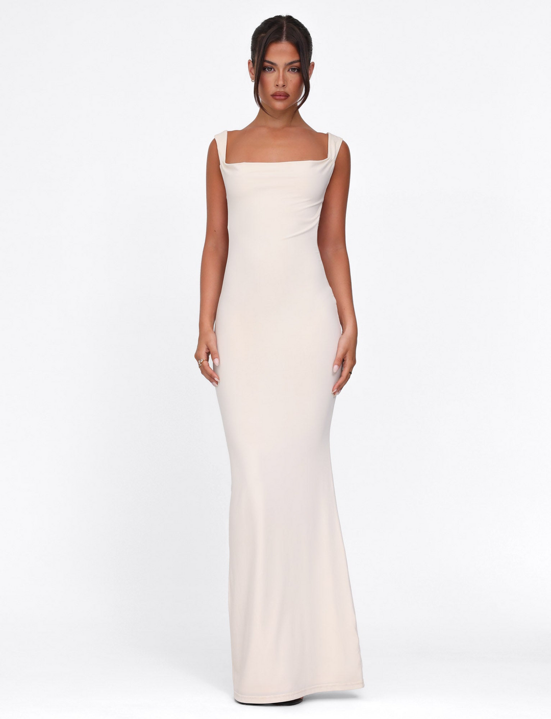 Isla | Elegant Maxi Dress