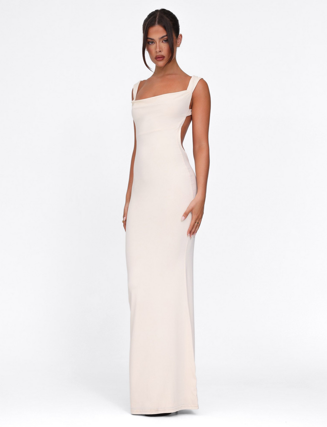 Isla | Elegant Maxi Dress