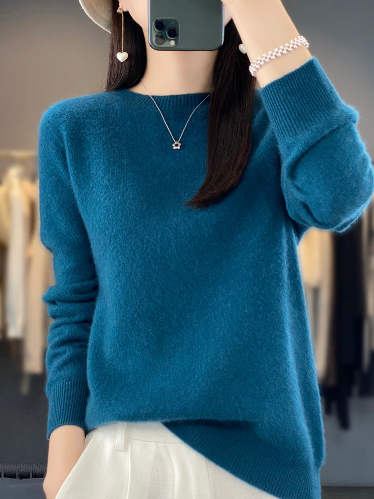 Anette | Cozy Sweater for Cold Weather