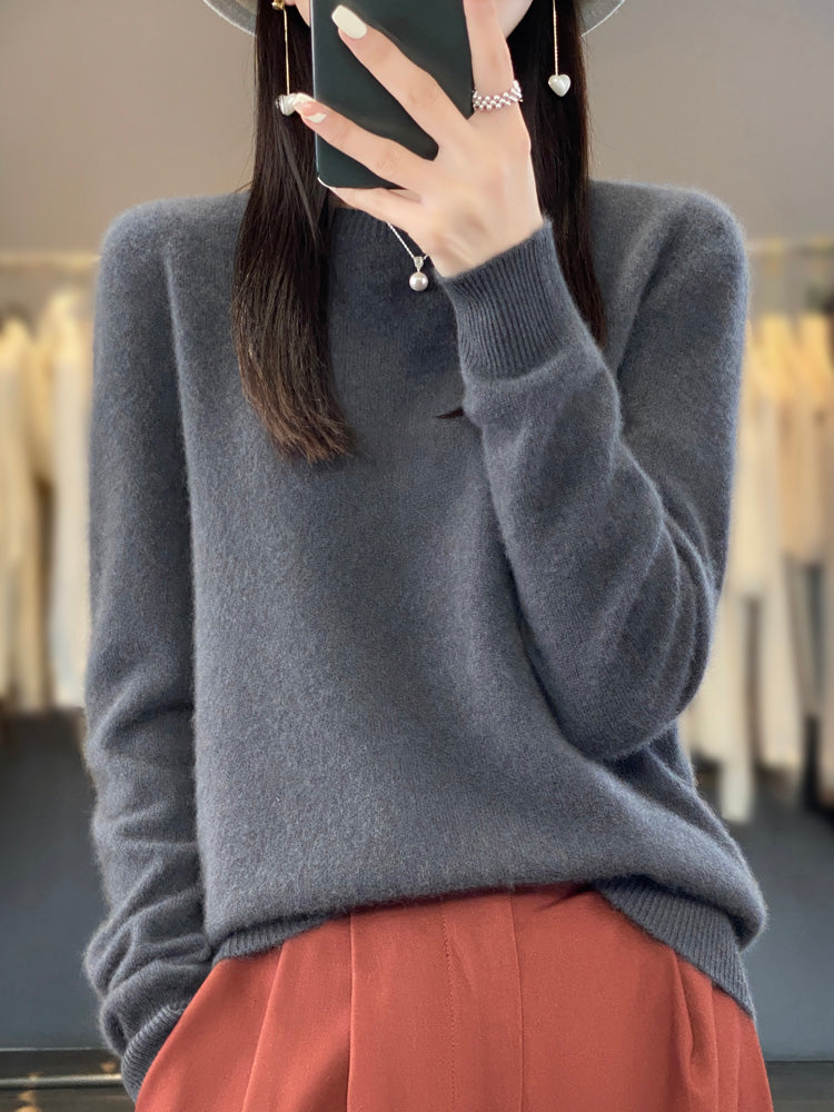 Anette | Cozy Sweater for Cold Weather