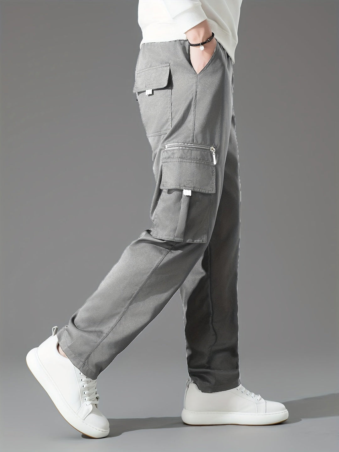 Loose-Fit Cargo Pants